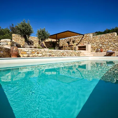 Βίλα Pezoules House Λεύκες