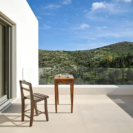 Pezoules House * Λεύκες